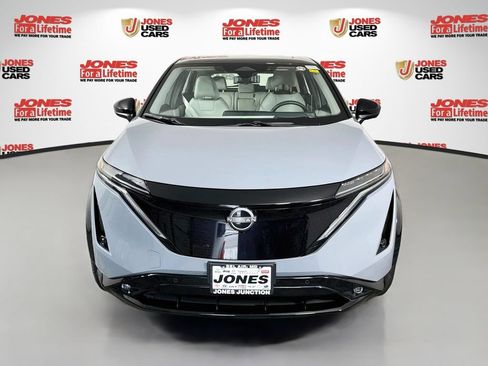 Used 2024 Nissan Ariya AWD image 15