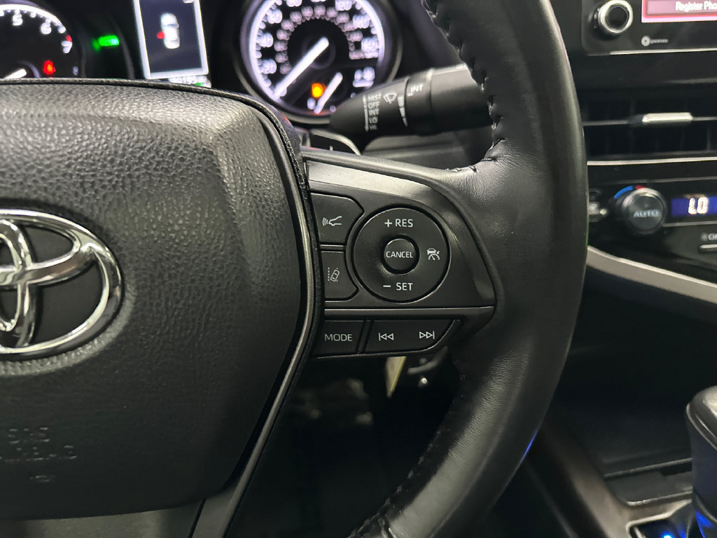 Used 2024 Toyota Camry SE FWD image 26