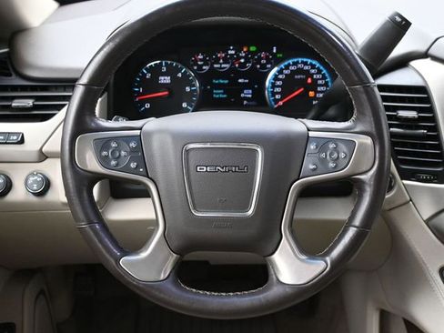 Used 2019 GMC Yukon XL Denali w/ Denali Ultimate Package image 28