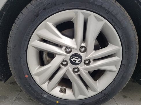 Used 2019 Hyundai Elantra Value Edition w/ Cargo Package image 31