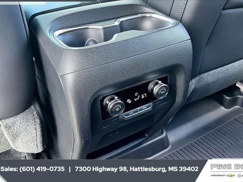 New 2026 Buick Enclave Preferred w/ LPO, Floor Liner Package FWD image 25
