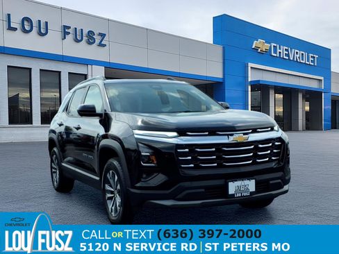 Used 2025 Chevrolet Equinox LT w/ Convenience Package II AWD/4WD image 1