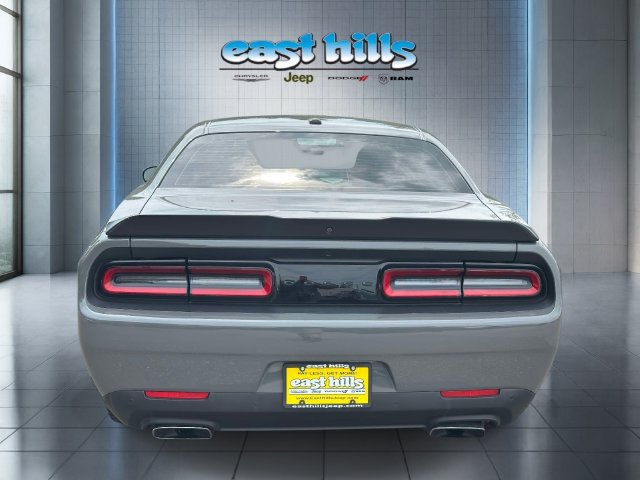 Certified 2023 Dodge Challenger R/T w/ Blacktop Package RWD image 4