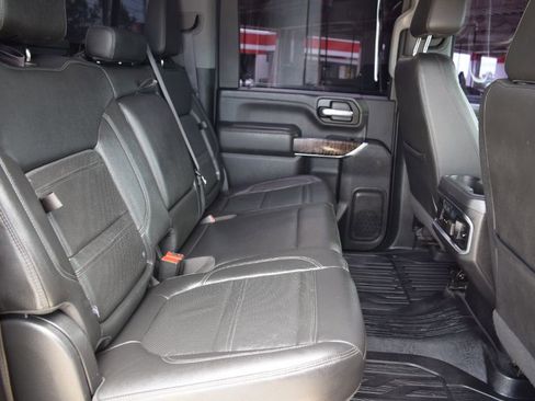 Used 2020 GMC Sierra 2500 Denali w/ Denali Ultimate Package AWD/4WD image 12