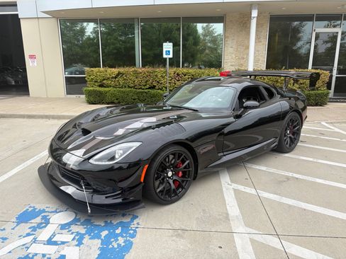 Used 2017 Dodge Viper GTC w/ ACR Package RWD image 1