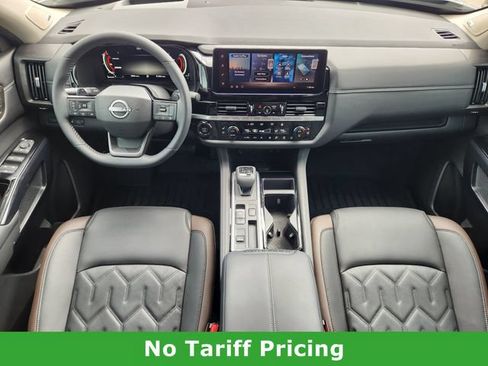 Certified 2026 Nissan Pathfinder Platinum FWD image 26