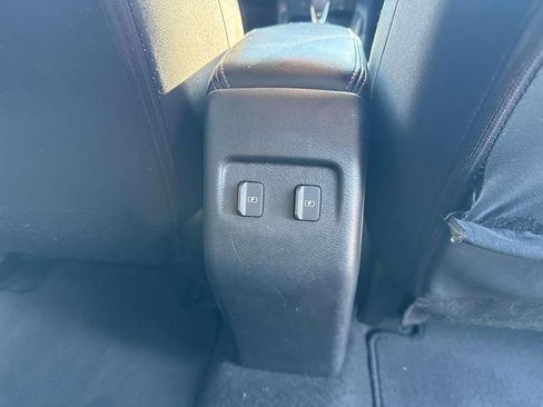 Used 2023 Nissan Kicks SV image 13