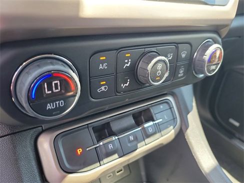 Used 2023 GMC Acadia Denali w/ Trailering Package image 28