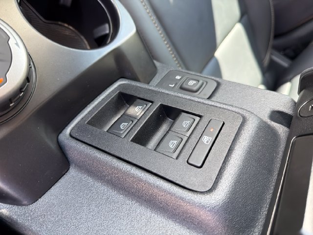 Used 2026 Ford Bronco Badlands AWD/4WD image 13
