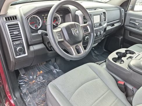 Used 2022 RAM 1500 Classic SLT image 11