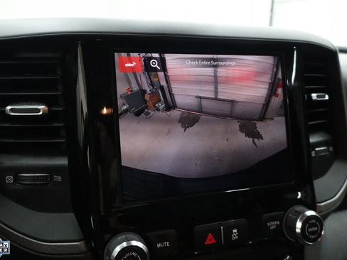 Used 2025 RAM 2500 Tradesman AWD/4WD image 26