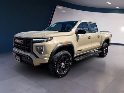 Used 2024 GMC Canyon Elevation w/ Elevation Premium Package