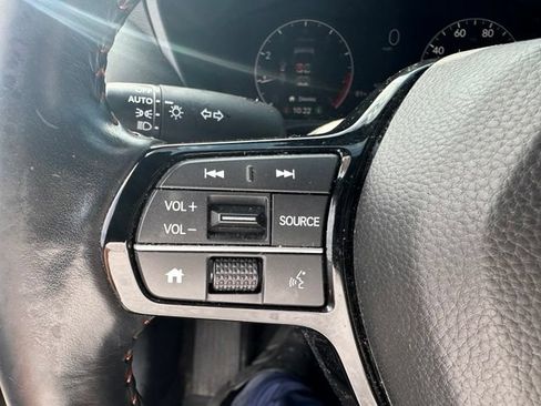 Used 2024 Honda HR-V Sport image 17