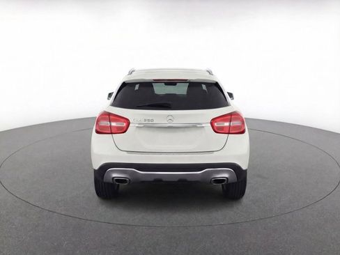 Certified 2020 Mercedes-Benz GLA 250 image 6