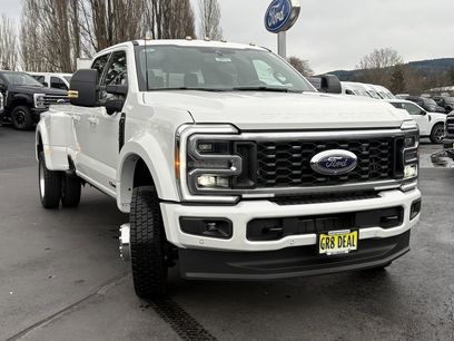 New 2026 Ford F450 Platinum w/ FX4 Off-Road Package