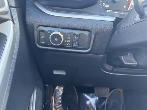 Used 2021 Ford Explorer XLT w/ Equipment Group 202A image 14