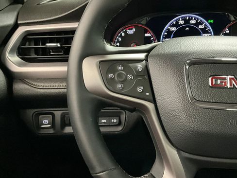 Used 2023 GMC Acadia AT4 w/ Technology Package AWD/4WD image 18