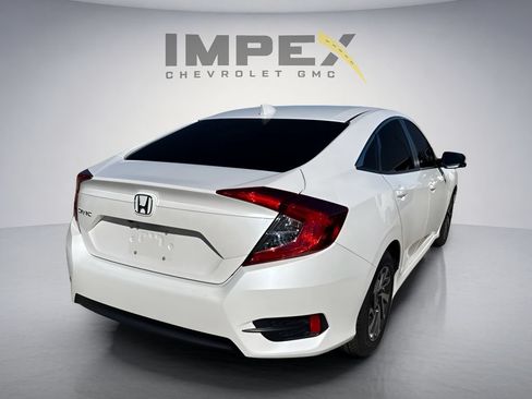 Used 2017 Honda Civic EX image 4