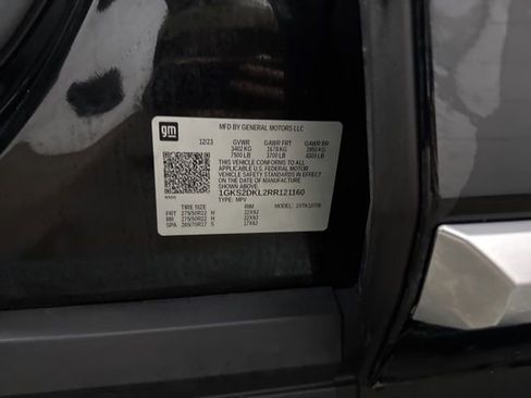 Used 2024 GMC Yukon Denali image 37