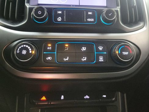 Used 2019 Chevrolet Colorado LT w/ LT Convenience Package RWD image 21