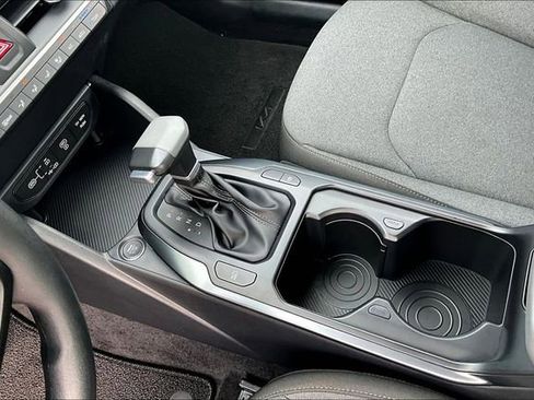 Used 2025 Kia K4 LXS image 13