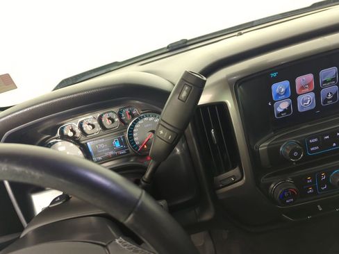 Used 2019 Chevrolet Silverado 1500 LT w/ All Star Edition image 24