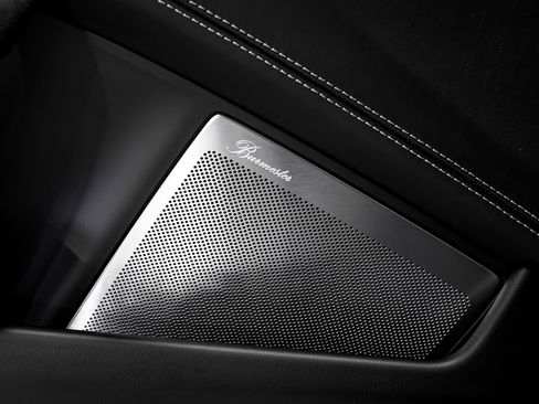 Used 2024 Porsche 911 Dakar image 23