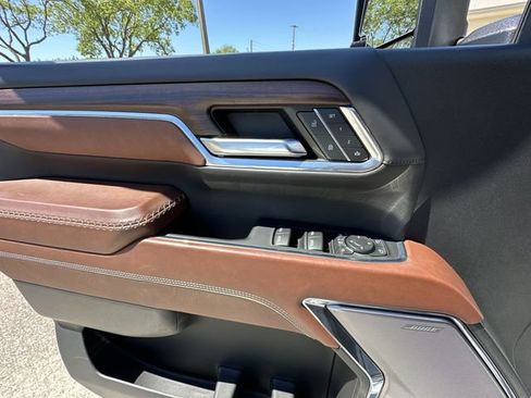 Certified 2024 GMC Sierra 2500 Denali Ultimate w/ Max Trailering Package AWD/4WD image 21