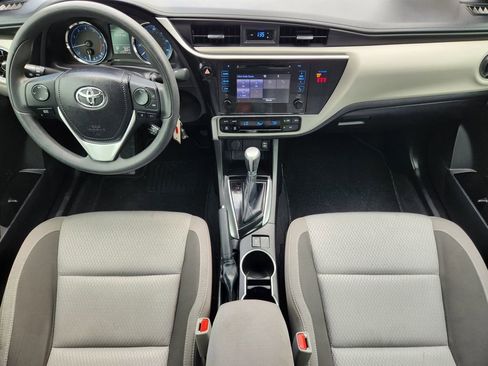 Used 2019 Toyota Corolla LE image 26