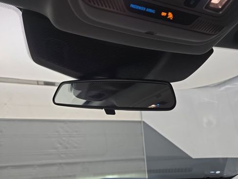 Used 2022 Ford Explorer XLT w/ Equipment Group 202A image 46