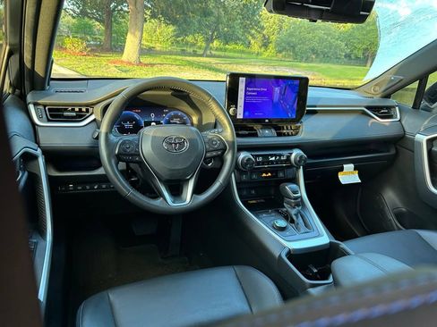 Certified 2024 Toyota RAV4 XSE w/ Advanced Technology Package AWD/4WD image 13