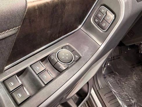 Used 2021 Ford F150 Lariat w/ Equipment Group 502A High AWD/4WD image 24