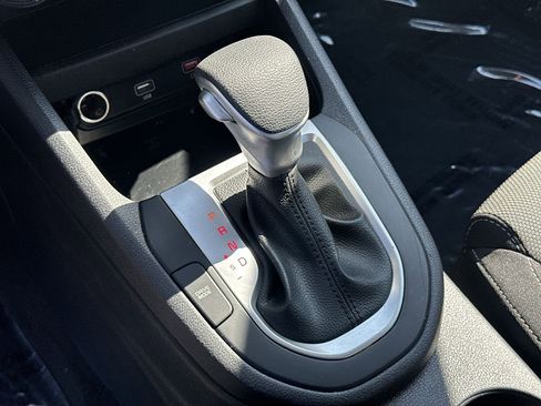 Certified 2024 Kia Forte LXS w/ LXS Technology Package FWD image 19