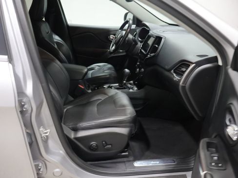 Used 2020 Jeep Cherokee Limited w/ Safetytec Group AWD/4WD image 22
