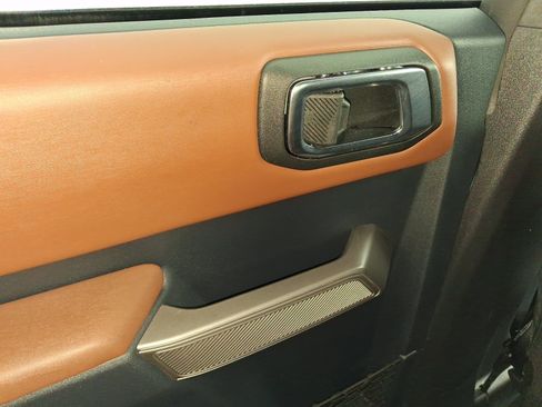 Used 2023 Ford Bronco Outer Banks AWD/4WD image 19