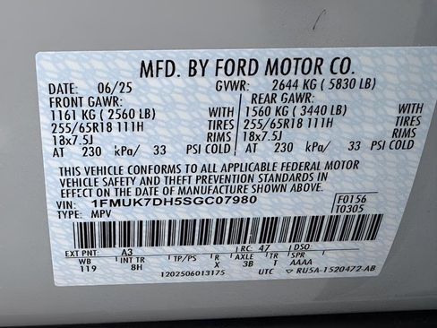 Used 2025 Ford Explorer Active image 46