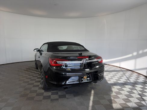 Used 2018 Buick Cascada Premium image 7