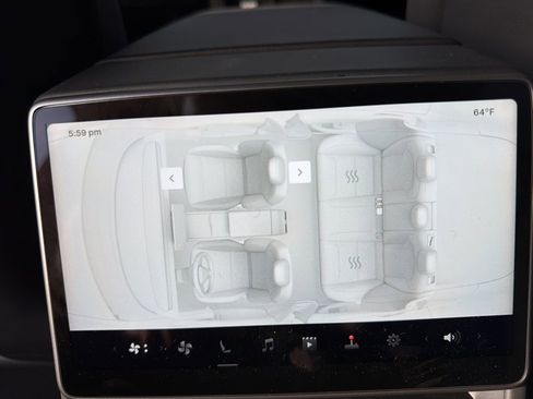 Used 2025 Tesla Model 3 Long Range image 29