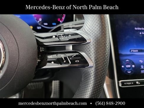Used 2024 Mercedes-Benz GLC 300 4MATIC image 19