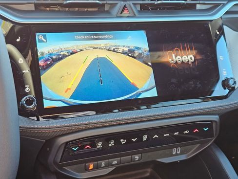 New 2026 Jeep Cherokee Laredo image 22