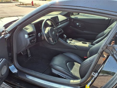 Certified 2022 Toyota Supra Premium w/ Driver Assist Package RWD image 27