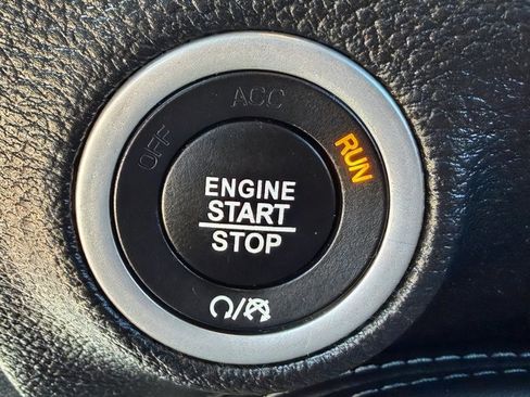 Used 2023 Dodge Challenger R/T Scat Pack RWD image 29
