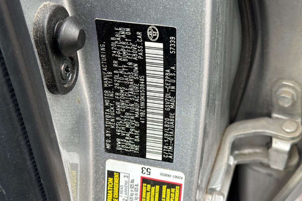 Used 2019 Toyota Camry XSE FWD image 31