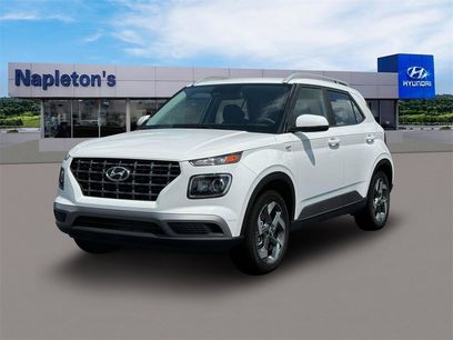 New 2025 Hyundai Venue SEL
