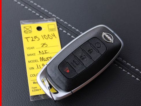 New 2025 Nissan Murano SL image 26