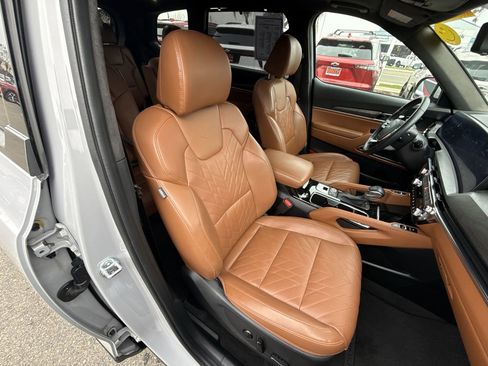 Used 2024 Kia Telluride SX Prestige X-Line image 28