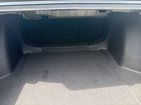 Used 2023 Honda Civic EX image 10