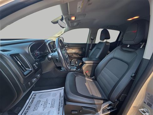 Used 2021 GMC Canyon AT4 w/ Trailering Package image 18