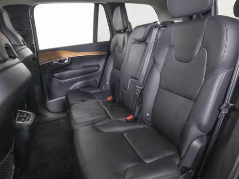 Used 2023 Volvo XC90 B6 Plus w/ Protection Package Premier image 13