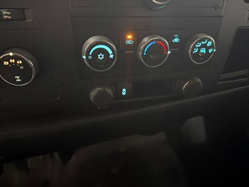 Used 2013 Chevrolet Silverado 2500 LT image 20